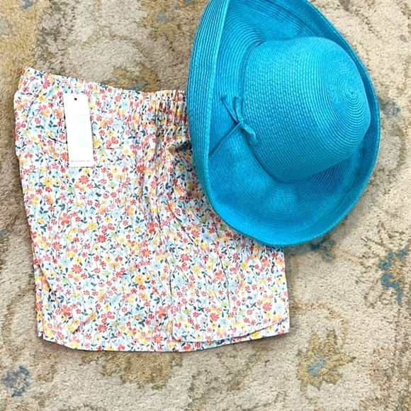 ⭐️NWT,Copper Key,Pocketed,Lightweight, Floral Shorts, Gorgeous w/a Tan! XL - Picture 3 of 11